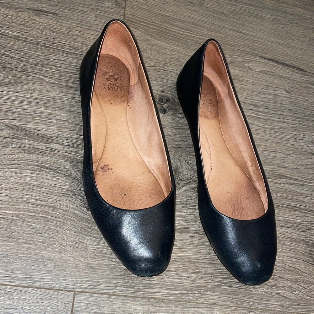 Vince camuto flats